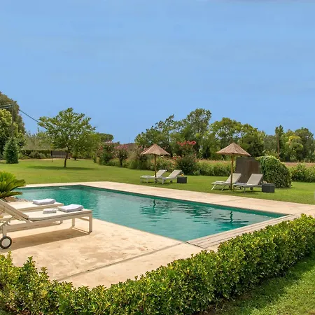 Mas Carreras 1846 Holiday home
