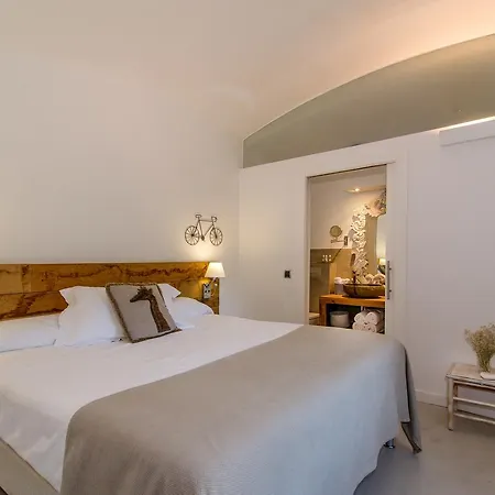 Mas Carreras 1846 Holiday home *