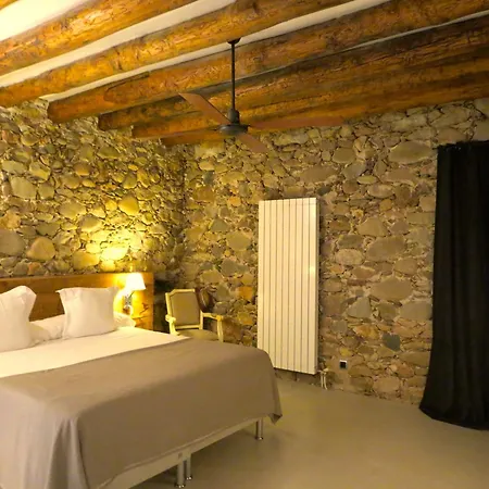 Mas Carreras 1846 Historic Luxury House Nyaraló
